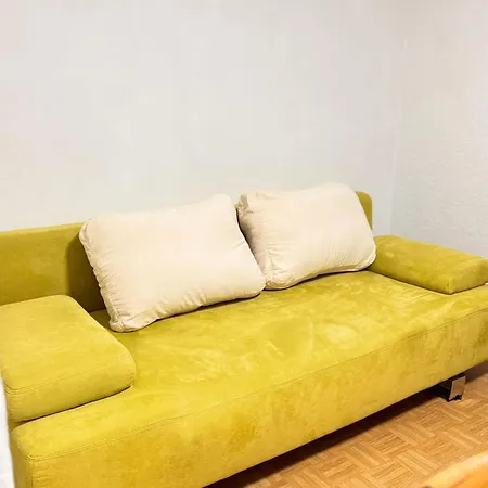 Appartement 1 Und Kueche In Zell-mosel Zell
