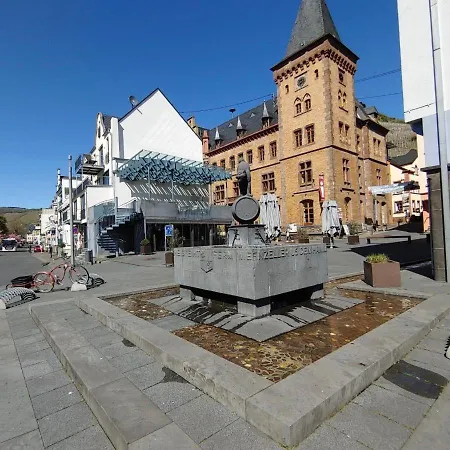 1 Und Kueche In Zell-mosel
